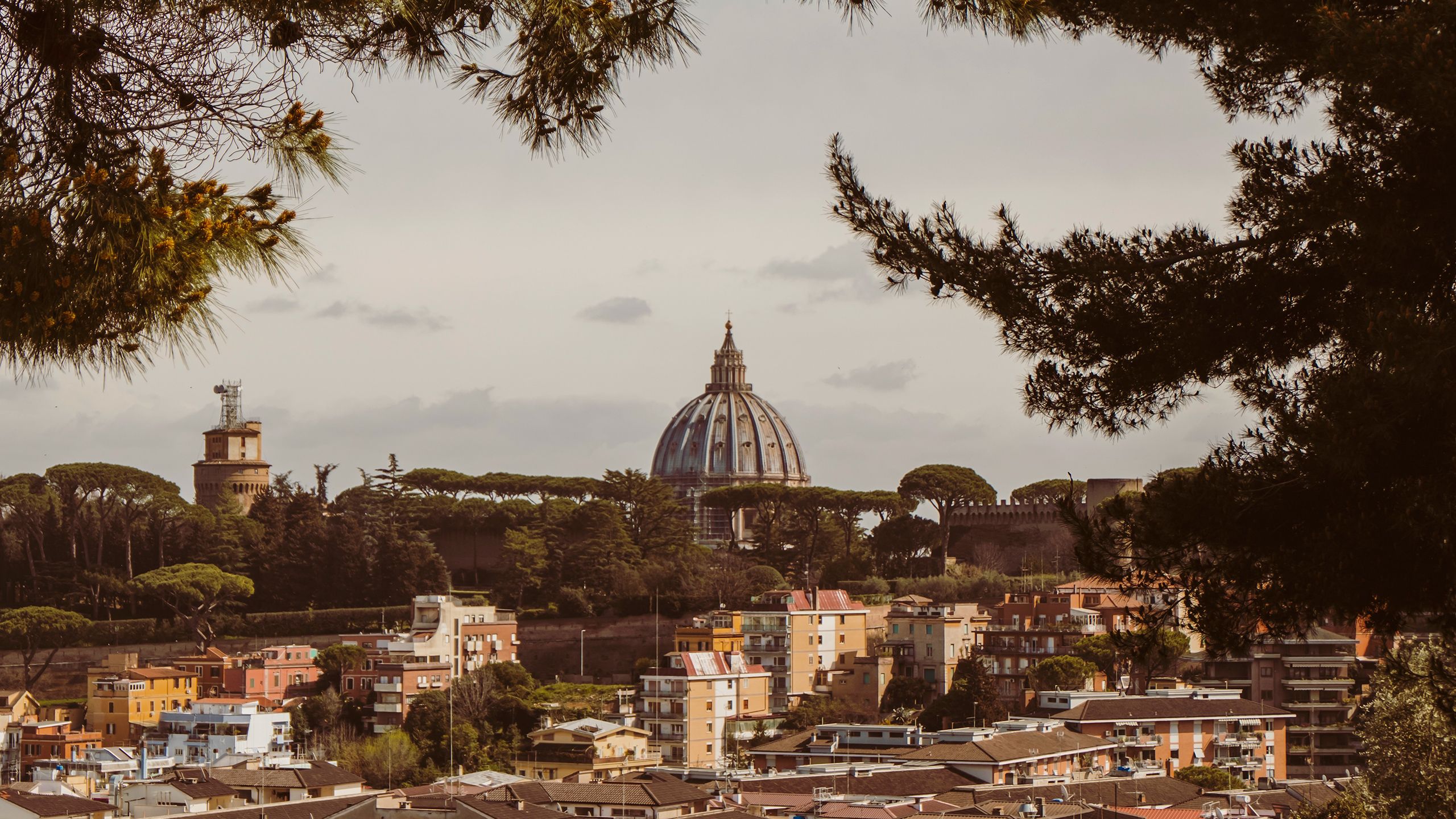 roma-main-trianon-group